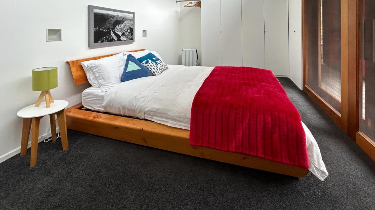 Вілла The Orange House Premaydena Екстер'єр фото